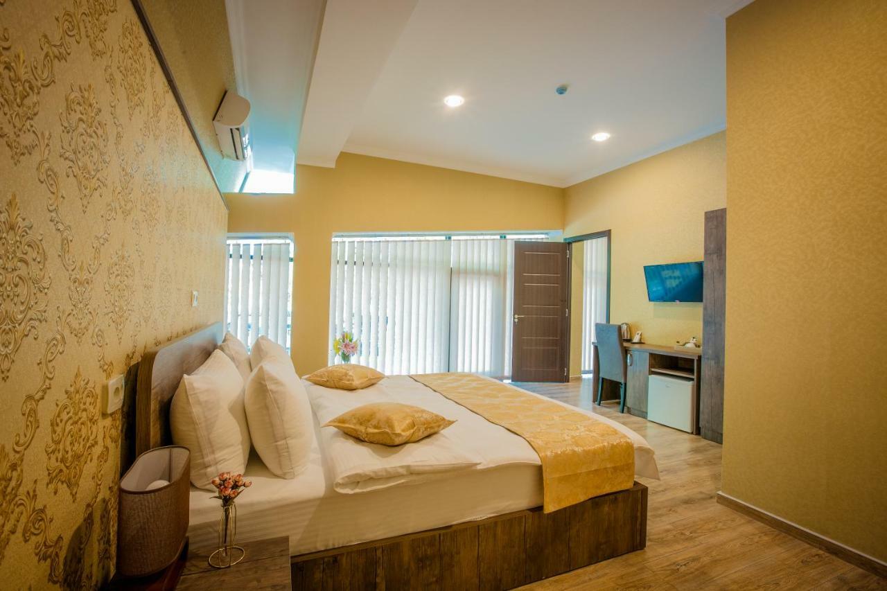 Hotel Comfort Tbilissi Extérieur photo